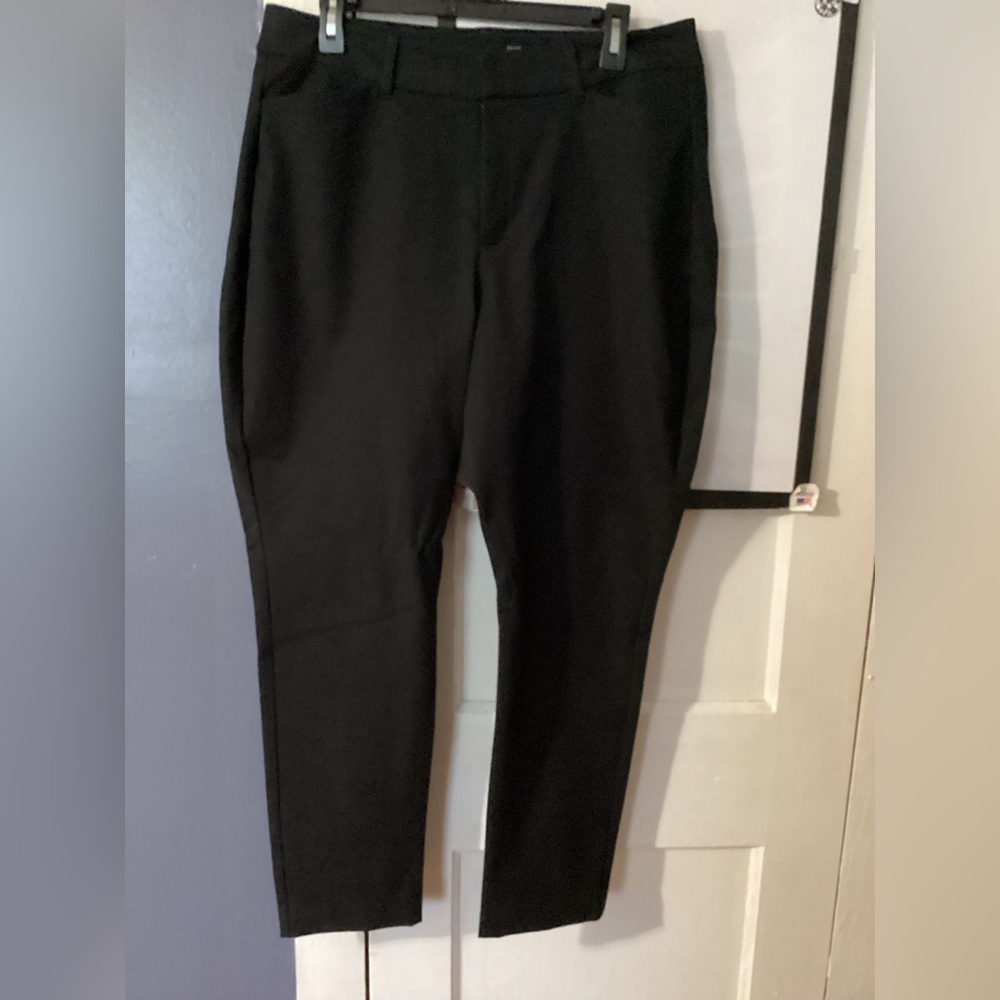 Women’s pixie pants